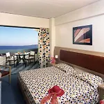 Lomeniz Отель 3*