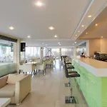 Lomeniz ホテル 3*