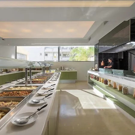 Lomeniz Hotel